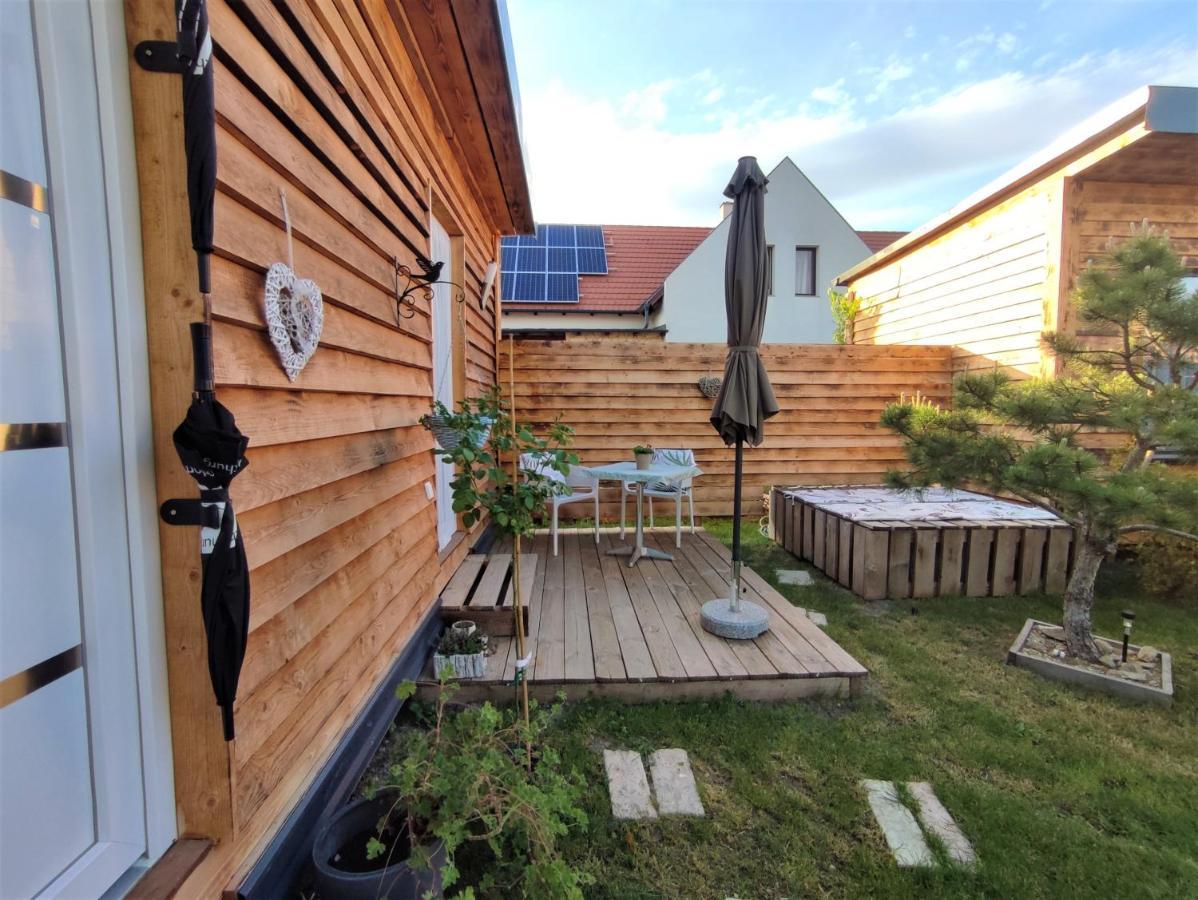 Tinyhouses Am Neusiedlersee Fertőrákos エクステリア 写真