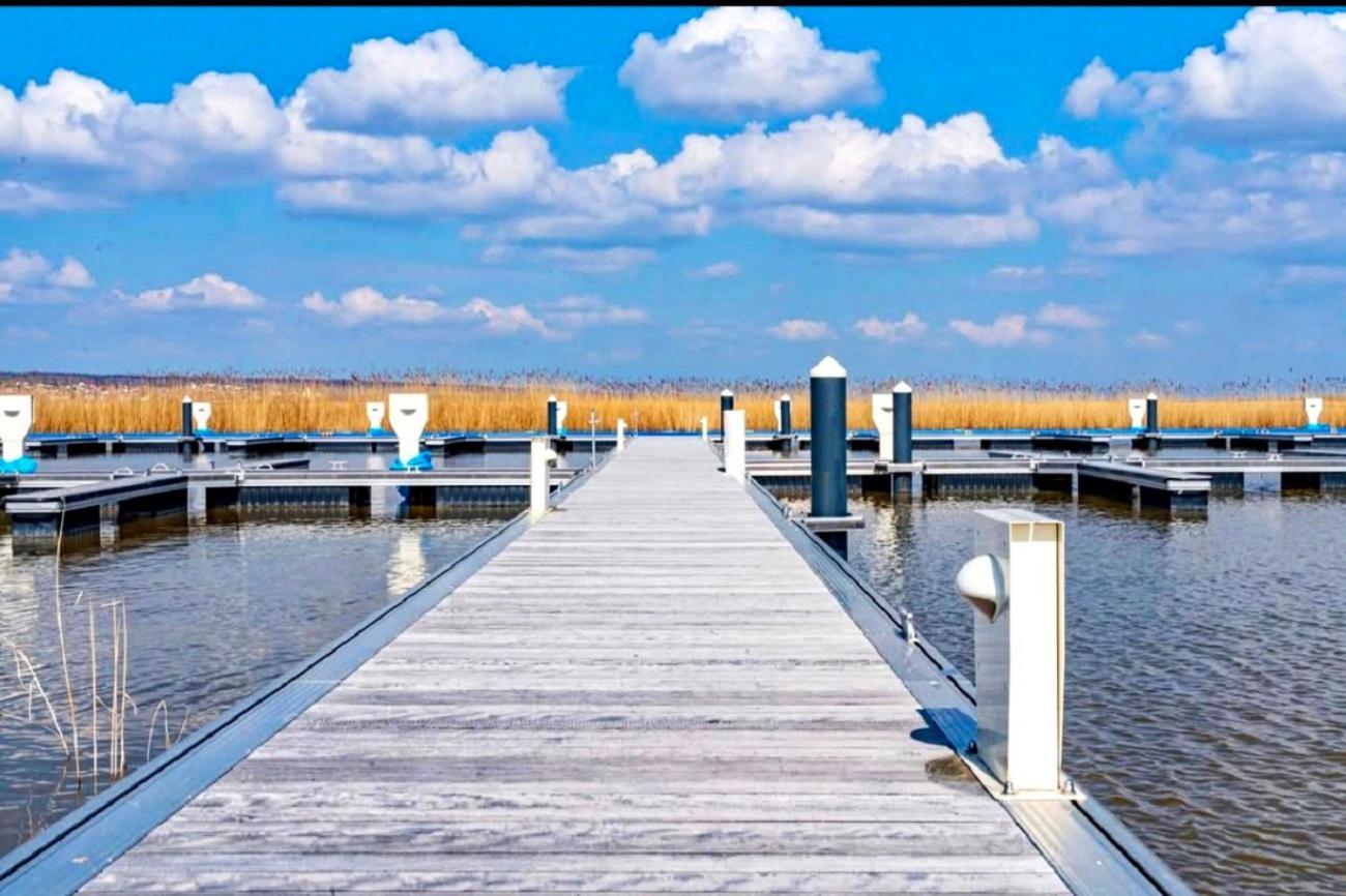 Tinyhouses Am Neusiedlersee Fertőrákos エクステリア 写真